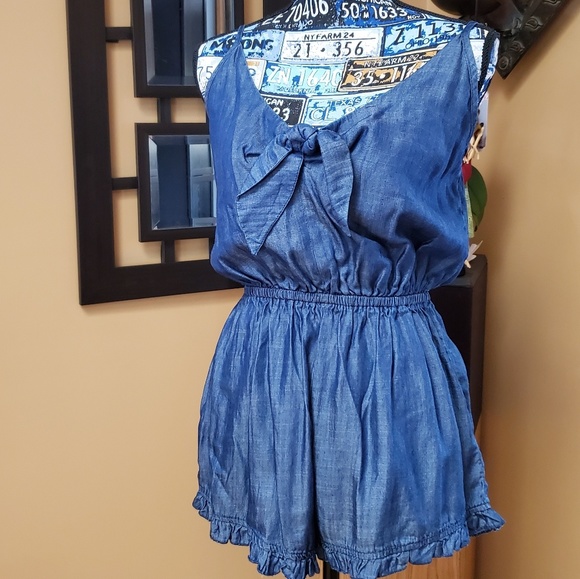 DENIM TANK TOP RUFFLE EDGE SHORTS ROMPER - Picture 5 of 8